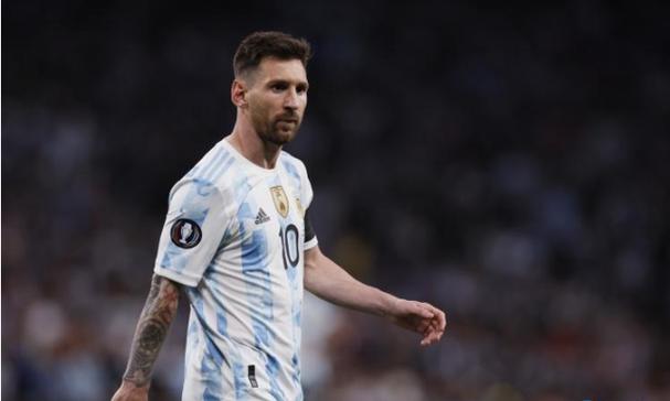 蚂蚁副总裁韦韬：AI发展为密算行业带来应用前景